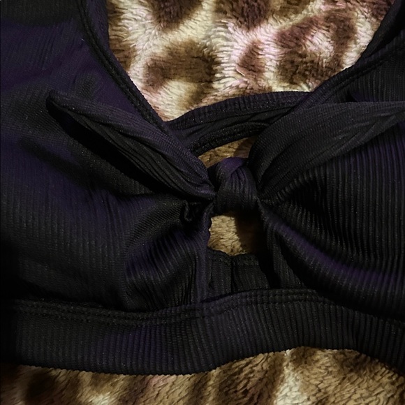 Black Women's bathing suit Top - Picture 2 of 4